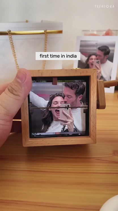 HeartcrankFlickbox – Personalized Photo Flipbook Gift